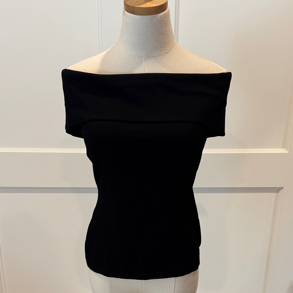 THEORY | Compact Crepe Off-The-Shoulder Top | Size: Medium